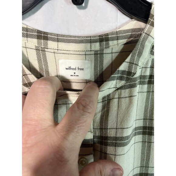 Wilfred Free Puff Sleeve Button front plaid Top - Picture 10 of 11